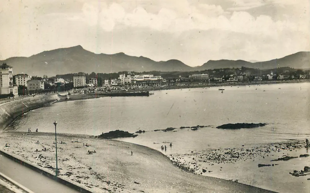 Saint-Jean-de-Luz — A Baía e a Rhune — Edição CEBE Ascain, série 5 - Frente