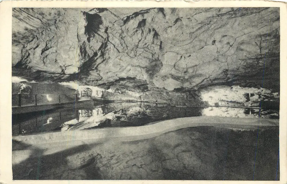Lago dos Grandes Gours — Saint-Céré (Lot) — Edições J. Vertuel - Frente