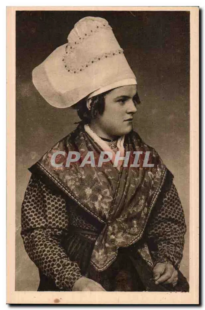 Frau im normannischen Kleid — Verlag Le "Pierrot" de Beuzeville, Nr. 146 - Vorderseite