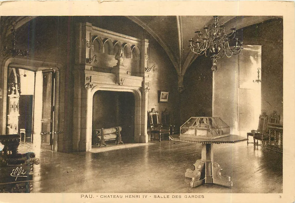 Pau - Schloss Henri IV - Salle des Gardes — Verlag Labouche Frères, Toulouse, Nr. 53 - Vorderseite