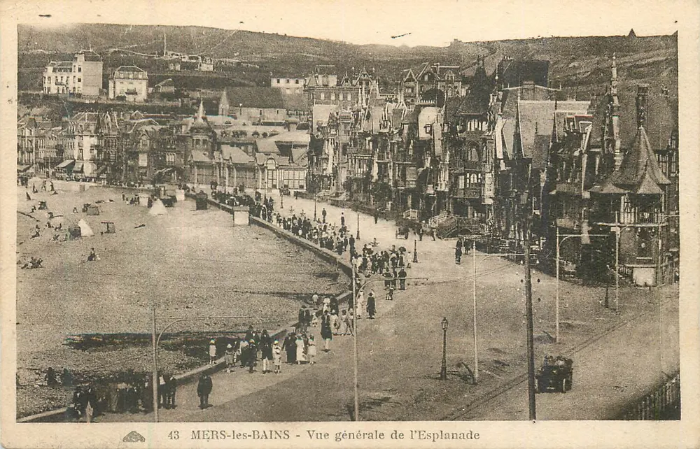 MERS-les-BAINS — Vista geral da Esplanada — Cie Alsacienne des Arts Photomécaniques, Strasbourg, n°43 - Frente