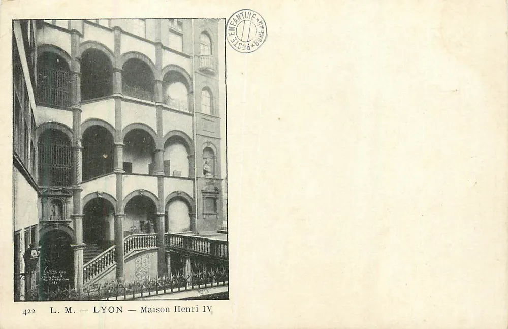 Lyon — Casa Henri IV — L. M. n°422 - Frente
