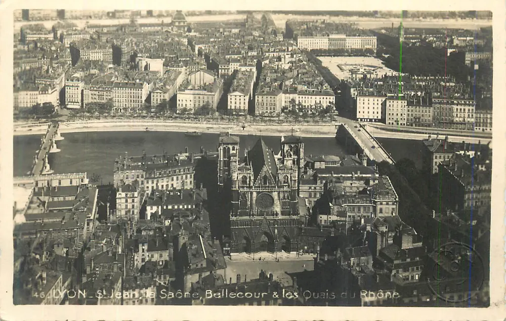 Lyon - St-Jean-le-Saône, Bellecour & les Quais du Rhône — éditeur inconnu, n° 46 - Recto