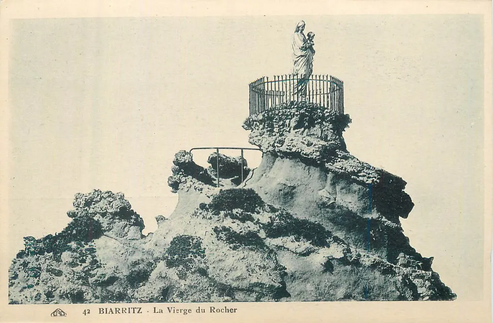 Biarritz - A Virgem da Rocha — editor: Cie Alize des Arts Photomécaniques, Strasbourg — n° 42 - Frente