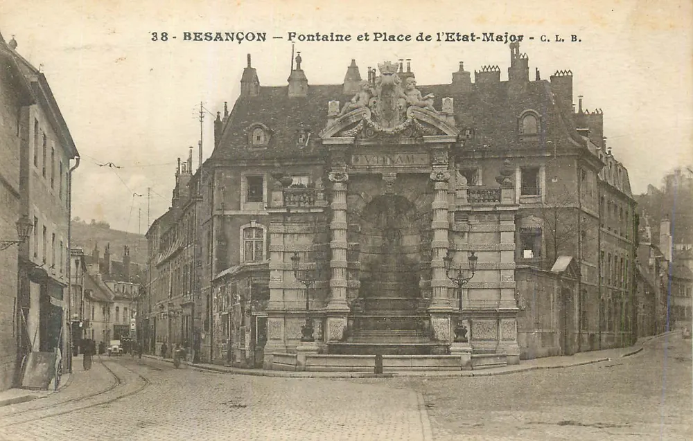 Besançon — Fontaine et Place de l'État-Major — C. L. B. - Recto