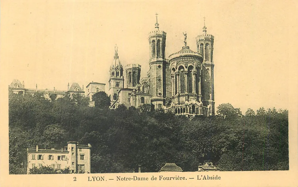 LYON — Notre-Dame de Fourvière — A Abside - Frente
