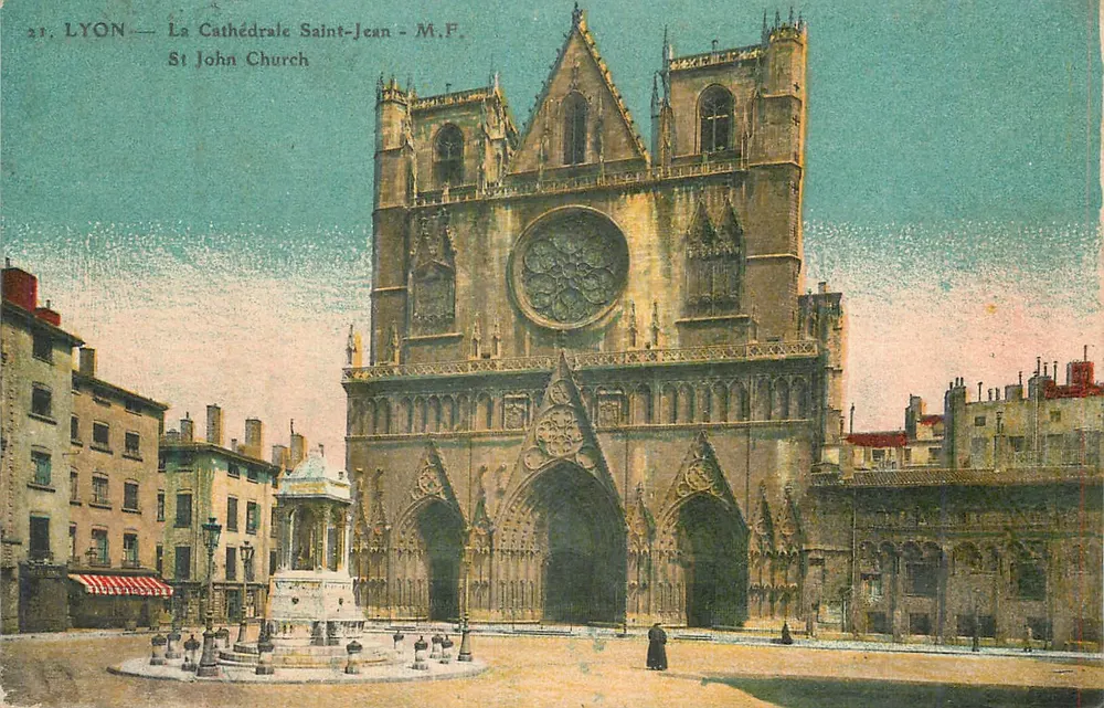 LYON — A Catedral São João — M.F. - Frente