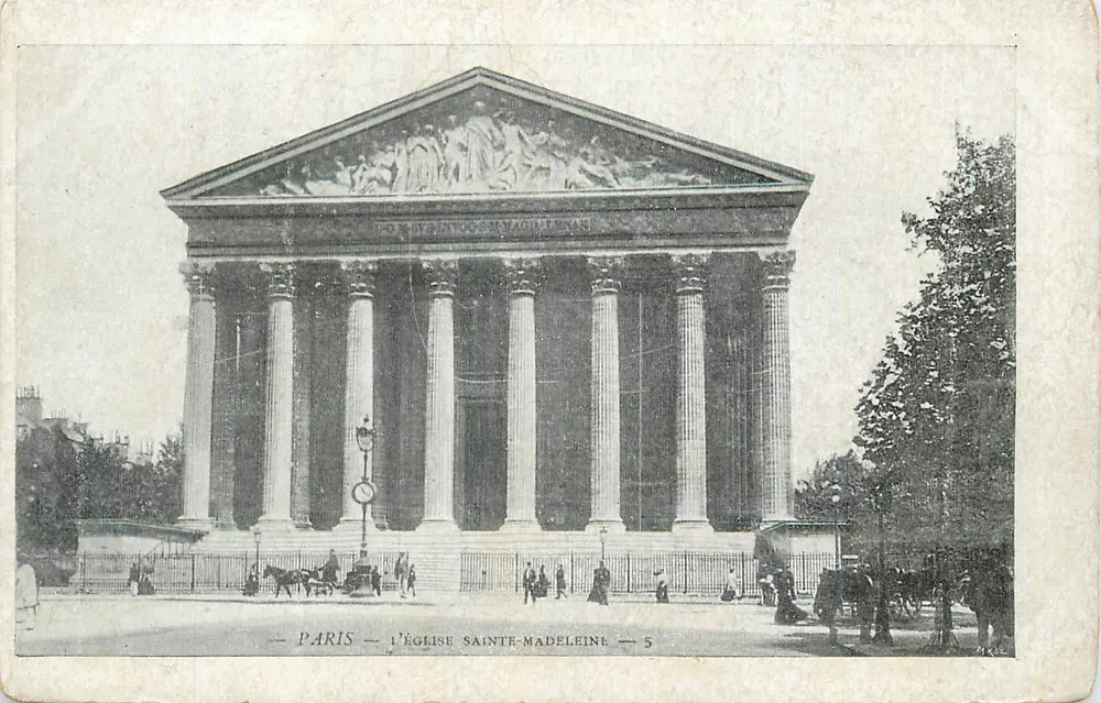 Paris — A Igreja de Santa Madeleine — 5 - Frente