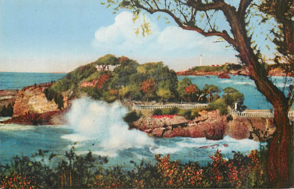 Le Basta - Biarritz — vista da praia e do farol — Cie des Arts Photomécaniques, Paris - Frente