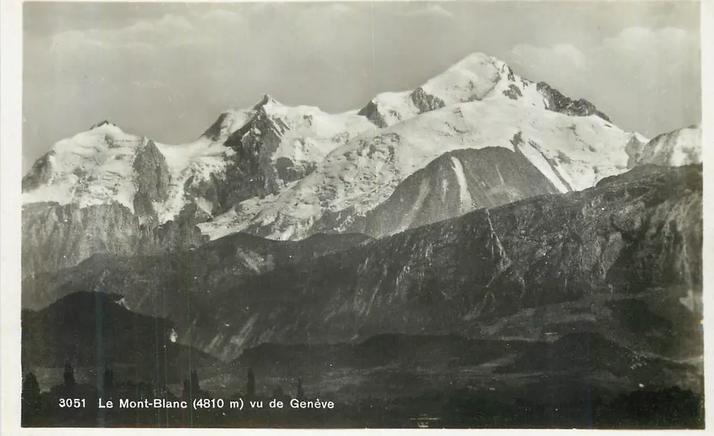 O Mont-Blanc (4810 m) visto de Genebra — n° 3051 — Georges Jaeger, Genebra - Frente