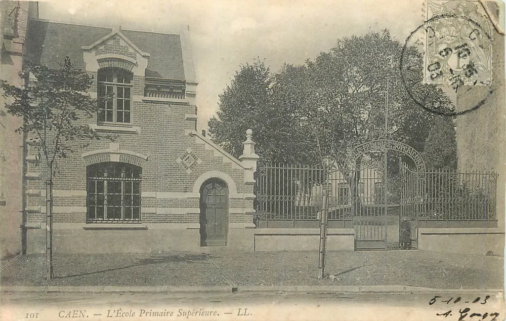 Caen — A Escola Primária Superior — LL. n°101 - Frente