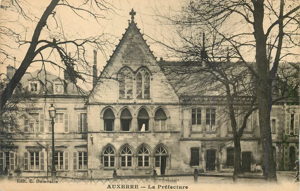 Auxerre — A Prefeitura — Ed. G. Dumoulin - Frente