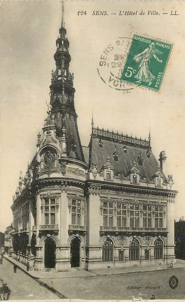 Sens — O Hotel de Ville — Edição Fuvard, n°124 - Frente