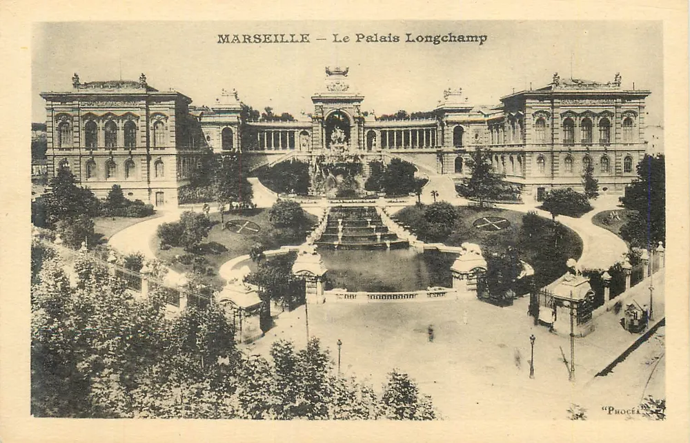 Marselha — O Palácio Longchamp — Procé - Frente