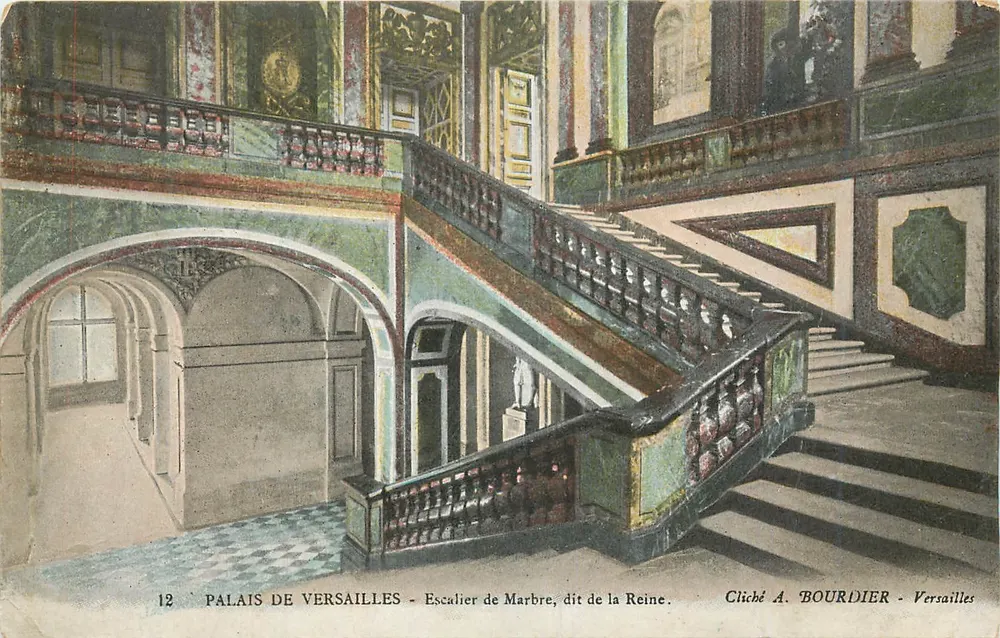 Palais de Versailles — Escalier de Marbre dit de la Reine — Cliché A. BOURDIER - Recto