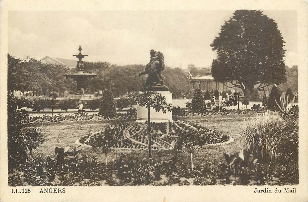 Jardim do Mail — Angers — LL.125 - Frente