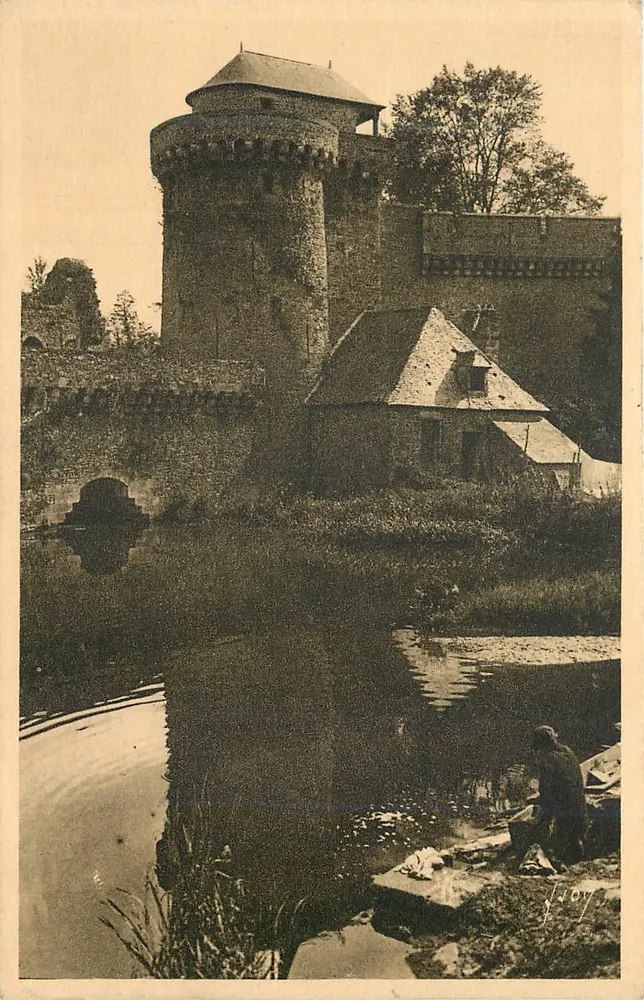 Die Tour de Coigny — Fougères (Ille-et-Vilaine) — Éditions d'Art YVON, Paris - Vorderseite