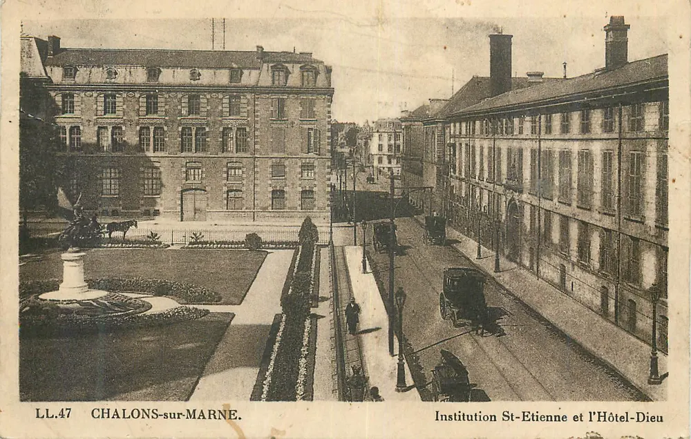 Chalons-sur-Marne — Institution Saint-Étienne und das Hôtel-Dieu — LL.47 - Vorderseite