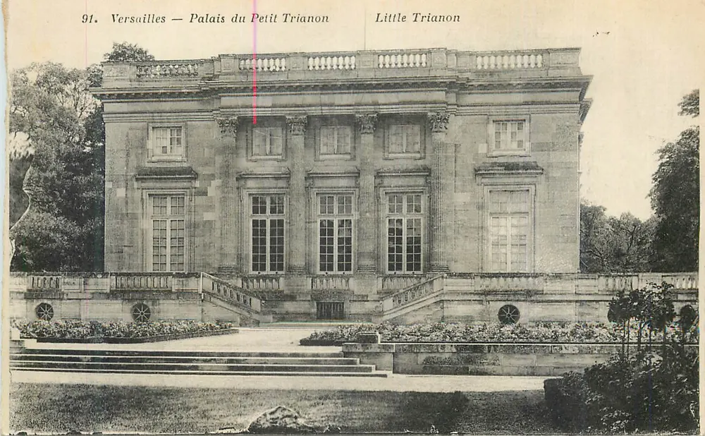 Versailles — Pałac Małego Trianon — Mały Trianon - Awers