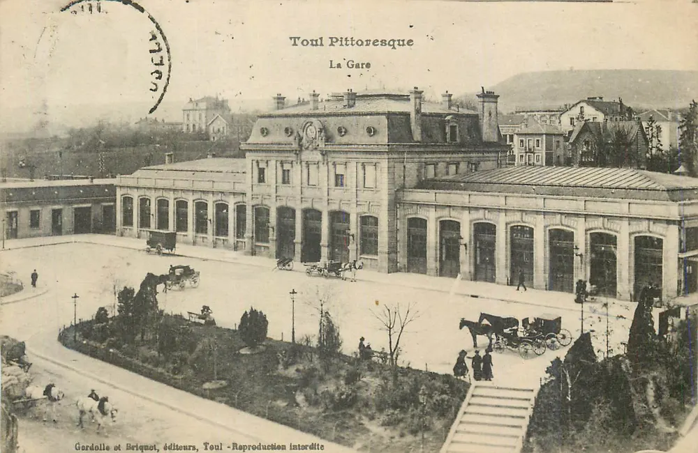 Toul Pittoresque — A Estação — Gerdolle e Briquet, editores, Toul - Frente