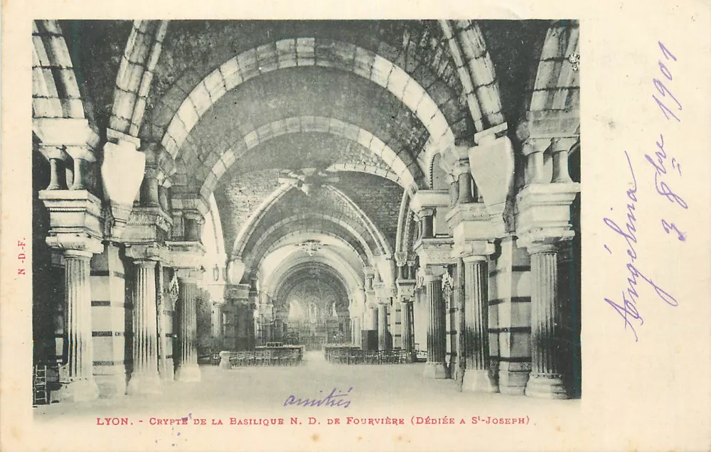 LYON - Cripta da Basílica N.D. de Fourvière (Dedicada a S. José) — N.D.F. - Frente