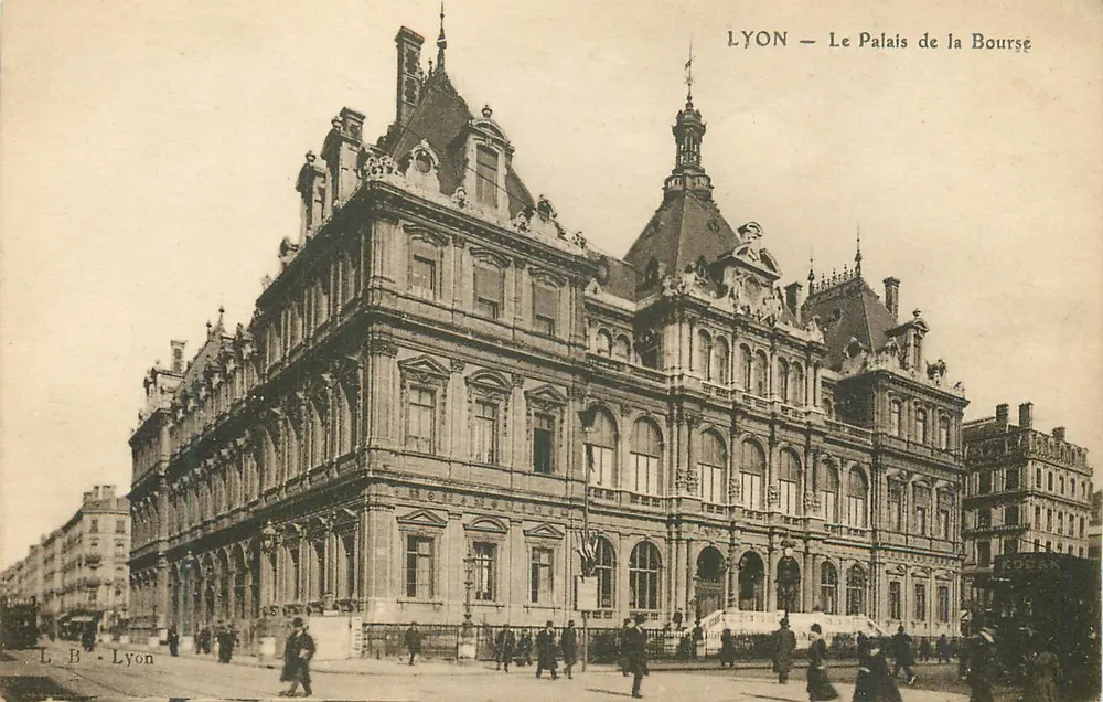 LYON — O Palácio da Bolsa — L.B. Lyon - Frente