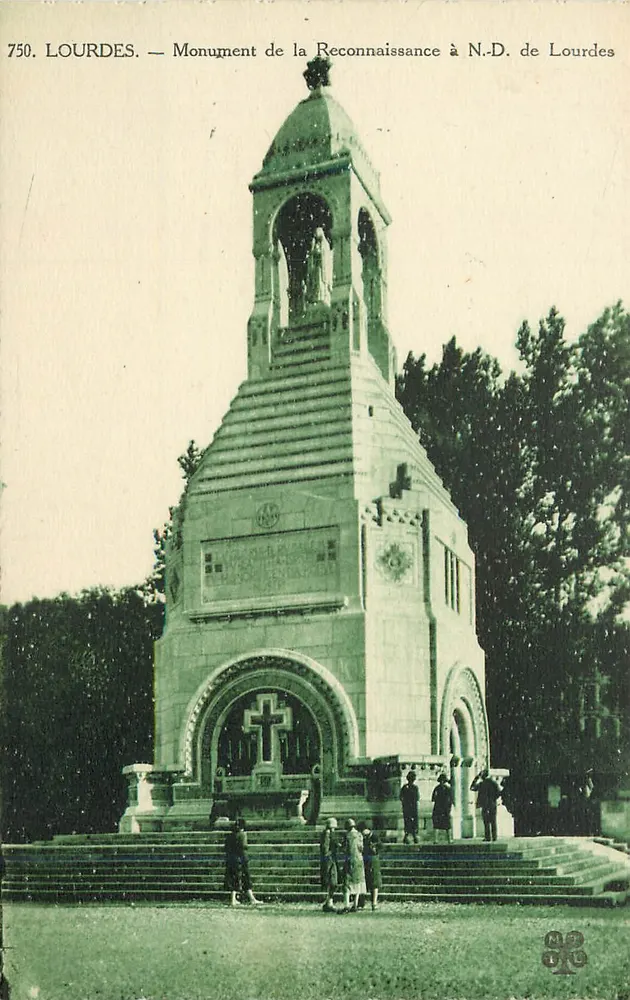 Lourdes — Monument de la Reconnaissance à N.-D. de Lourdes — Édition des Grands Magasins de la Chapelle - Recto