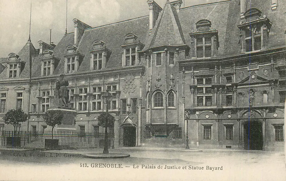 Grenoble — Le Palais de Justice et Statue Bayard — Cité A. Vo coll. L.P. Grenoble, n° 513 - Recto