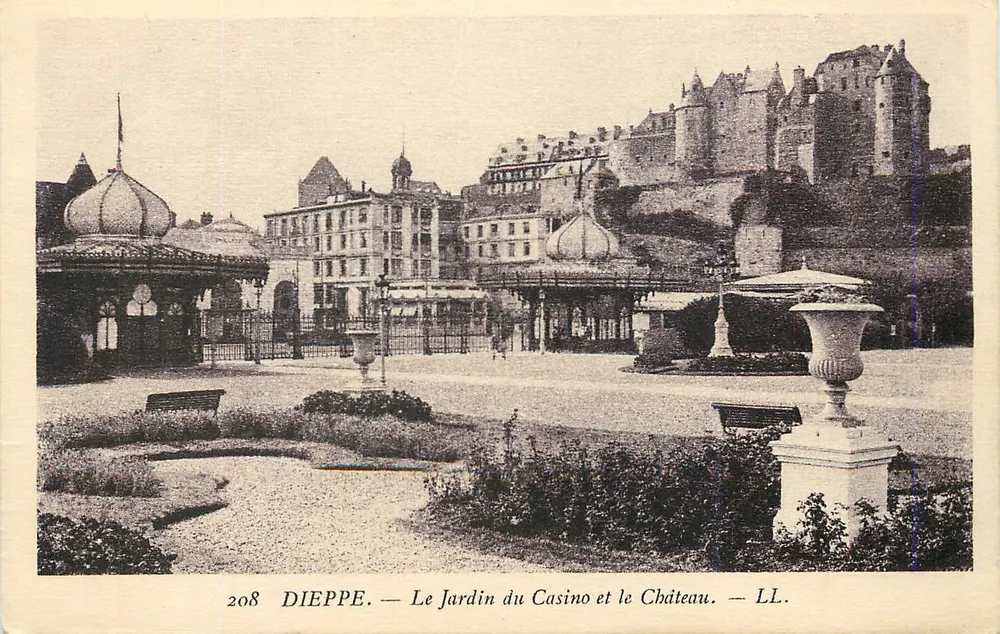 Dieppe — Der Garten des Casinos und das Schloss — LL. n° 208 - Vorderseite