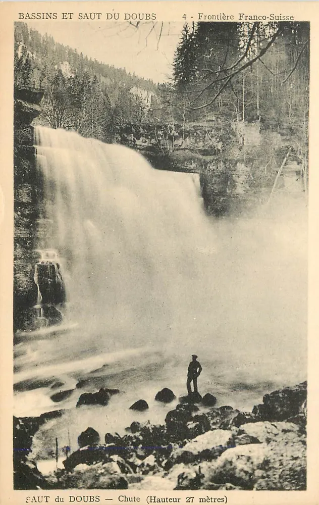 Salto do Doubs — Cachoeira (Altura 27 metros) — Fronteira França-Suíça - Frente