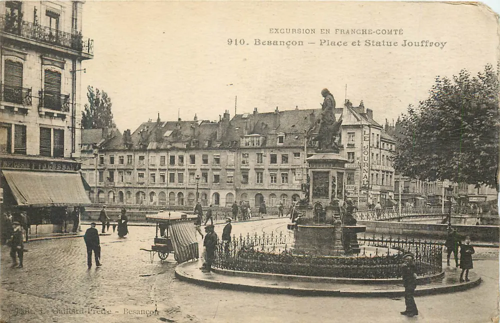 Besançon — Place et Statue Jouffroy — Éditeur : L. Guillard-Préde - Frente