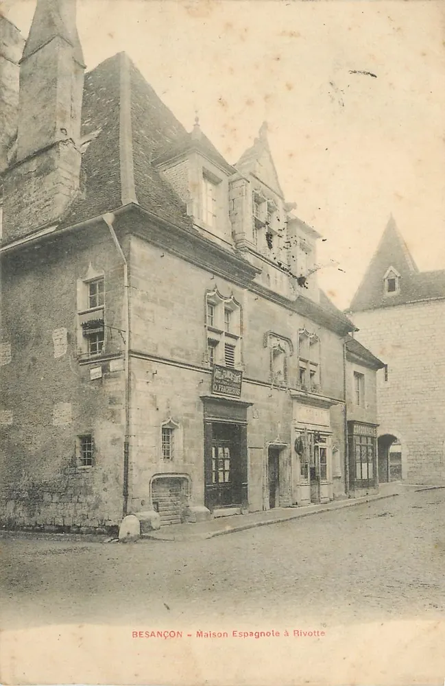 Besançon - Casa Espanhola em Rivotte - Frente