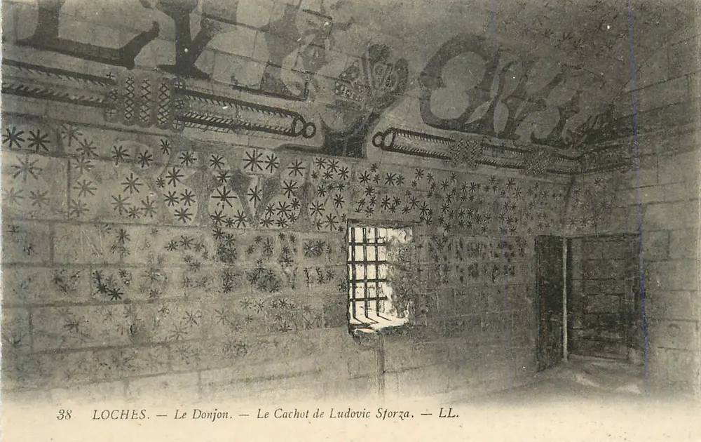 Loches — Le Donjon — Le Cachot de Ludovic Sforza — LL. - Recto