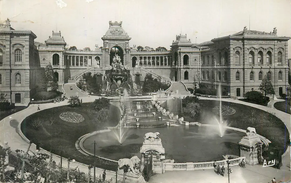 O Palácio Longchamp — Marselha — editor Ary - Frente