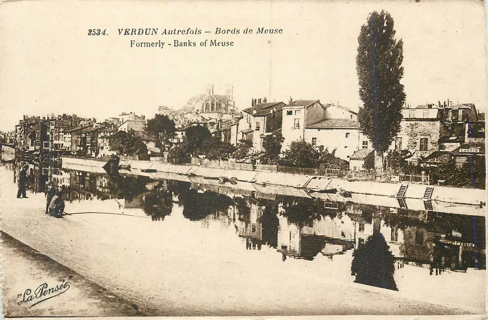 Verdun Antes — Margens do Rio Meuse — A Ideia - Frente