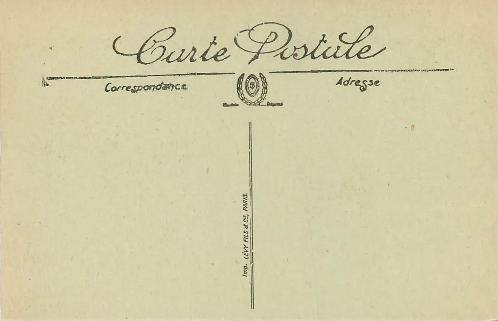 O Mont-Dore — Place Michel Bertrand — LL - Verso