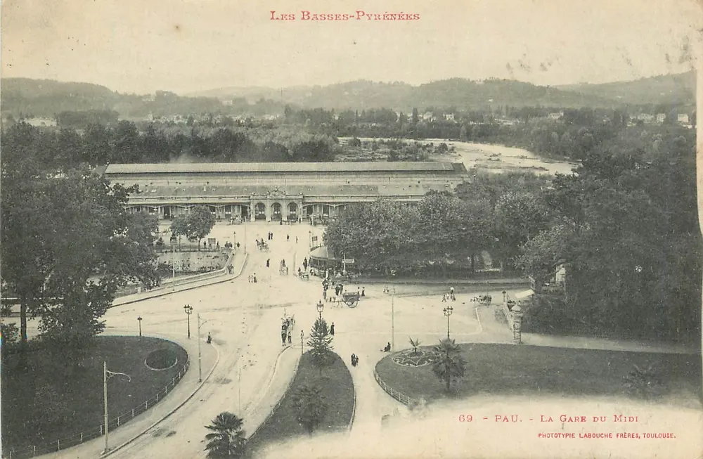 Pau - A Estação do Meio-dia — Fototipia Labouche Frères, Toulouse, n°69 - Frente