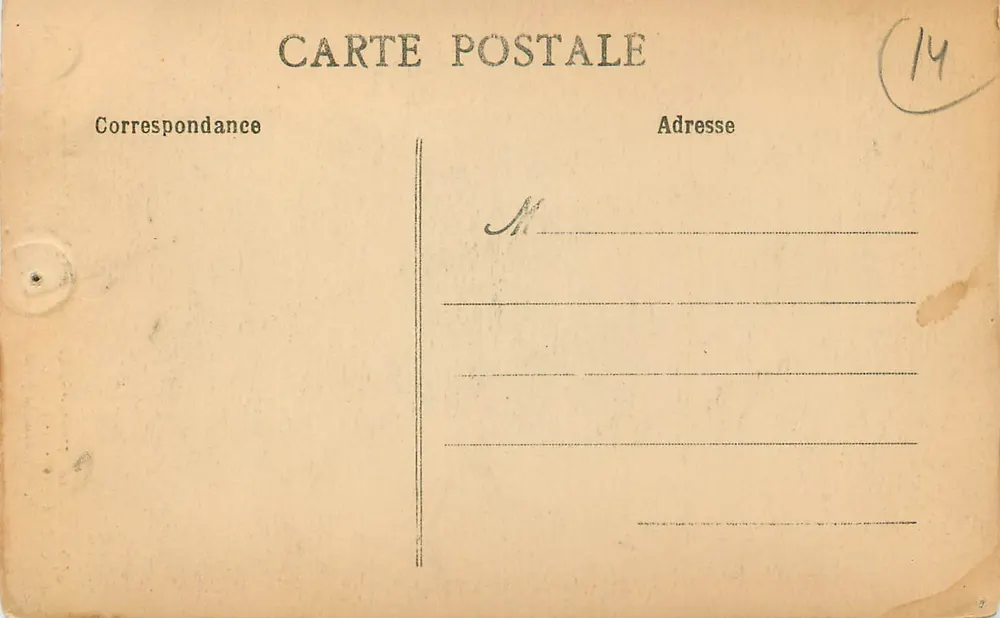 Coiffe llamada la 'Bourgogne' — llevada en los alrededores de Bayeux y Caen — A+D, n°60 - Reverso