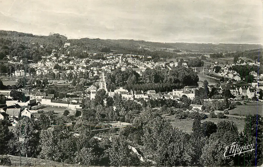 Jouarre — Vallée de la Marne — Vue générale de La Ferté — Éditions E. Mignon - Recto