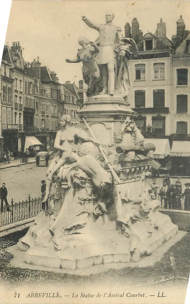 Abbeville — La Statue de l'Amiral Courbet — LL. - Recto