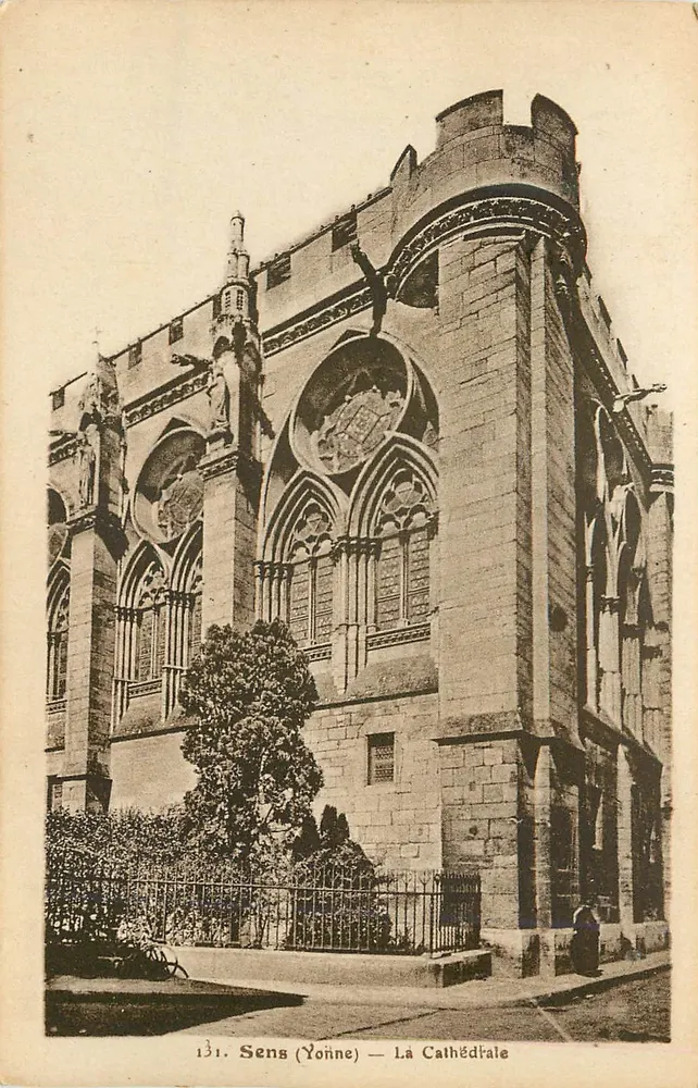 Sens (Yonne) — A Catedral — Edição Coulet, livraria - Frente