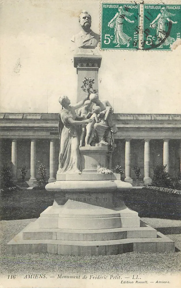 Amiens — Monument de Frédéric Petit — Edição Raoult — LL. - Frente