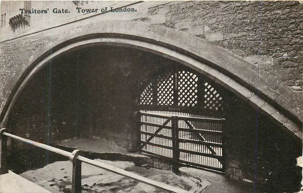 Porta dos Traiçoeiros. Torre de Londres — British Printing, n° 30 - Frente