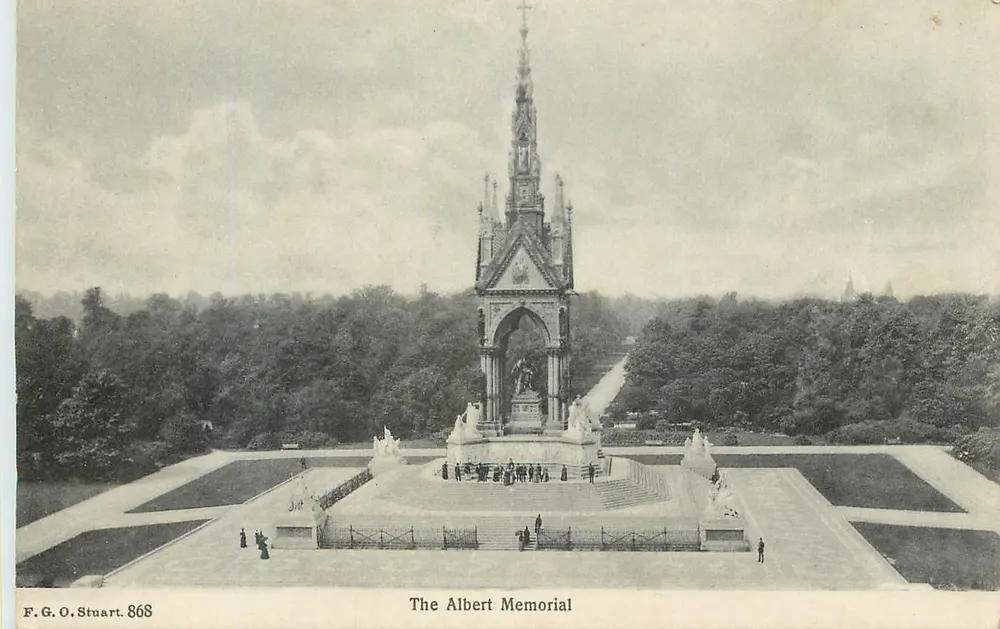 O monumento Albert — vista panorâmica — F.G.O. Stuart n°868 - Frente