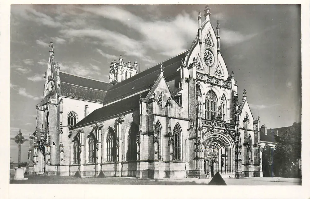 Bourg (Ain) — La Chiesa di Brou — XVII secolo — Photo Tirages Modernes, Parigi - Recto