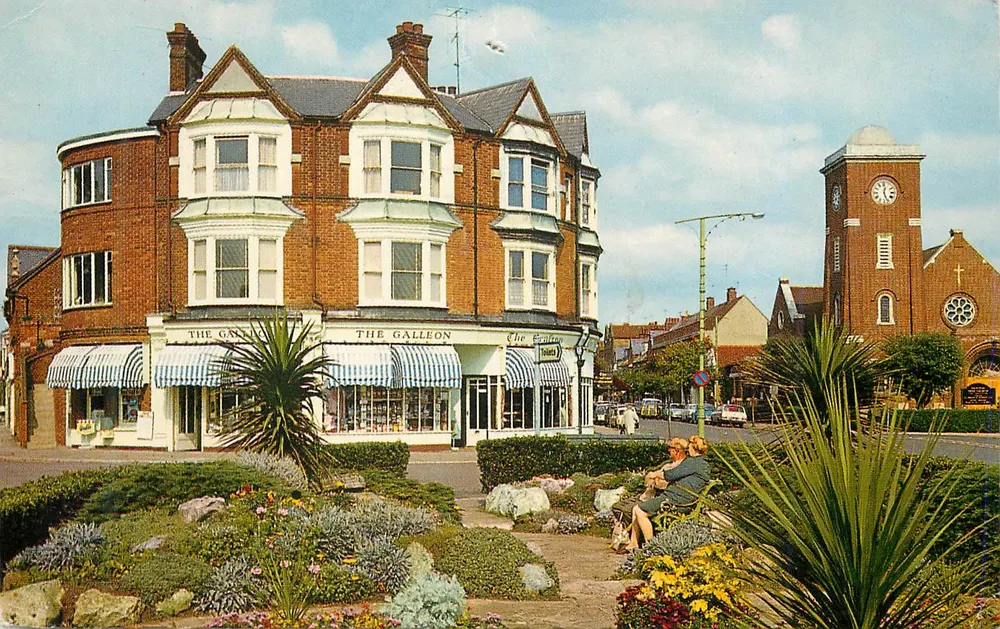 Das Galleon — Frinton-on-Sea — V.8592 Gun Gardens, Free Church Avenue - Vorderseite