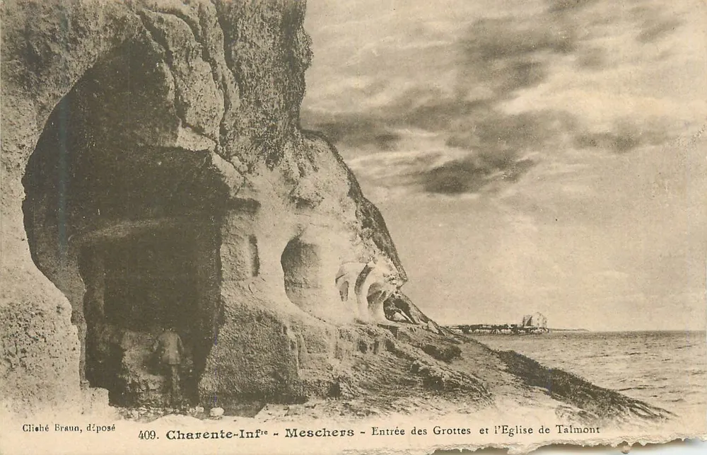 Eingang zu den Höhlen und die Kirche von Talmont — Meschers, Charente-Inférieure — Cliché Braun, abgelegt, n°409 - Vorderseite