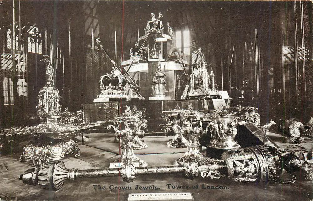 Die Krönungsschätze — Turm von London — Mace of Sergiant's Arms - Vorderseite