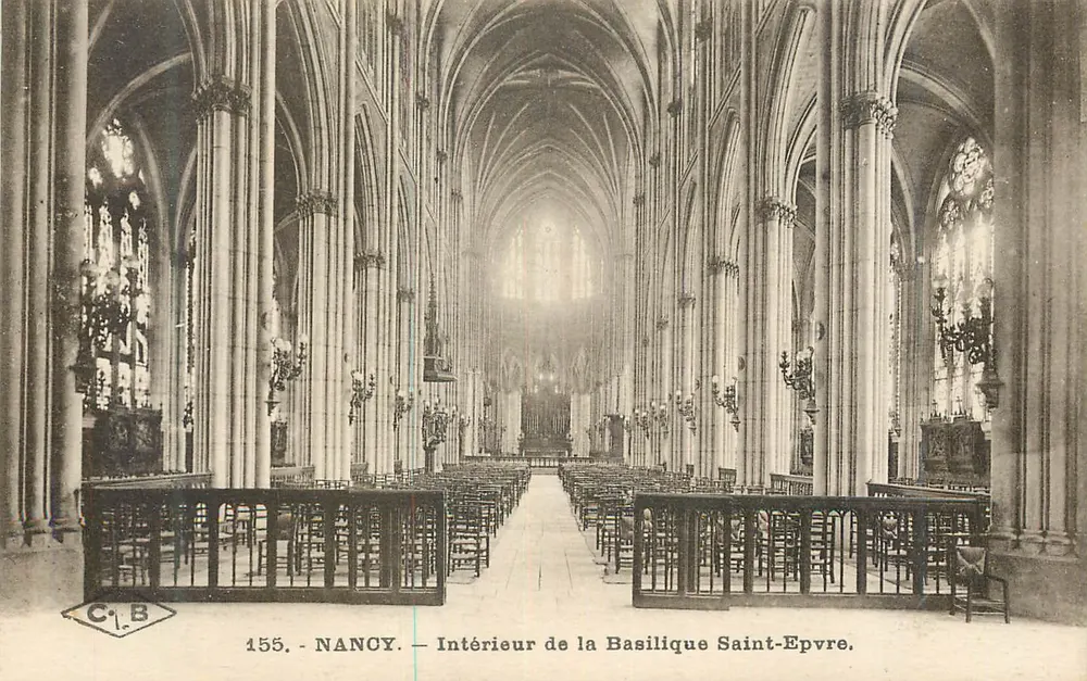 NANCY — Interior da Basílica de São Epvre — C.L.B. n°155 - Frente