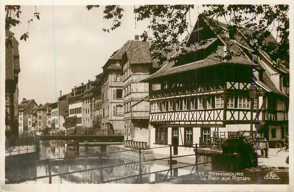 Estrasburgo — Le Bain aux Plantes — C.A.A. n°433 - Frente
